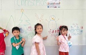 Creativity Wall “Merry Christmas” K.3 IEP 23 December 2024 (2)